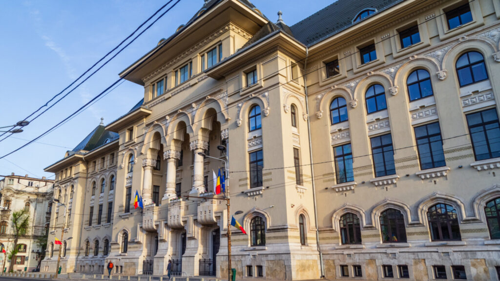 USR va fi pe primul loc la alegerile parlamentare, dacă acestea ar avea loc într-o săptămână, iar Daniel Băluţă (PSD) şi Ciprian Ciucu (PNL) sunt preferaţi la Primăria Capitalei, arată un sondaj Avangarde.